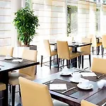 Nh Berlin Potsdam Conference Center ホテル クラインマハノー