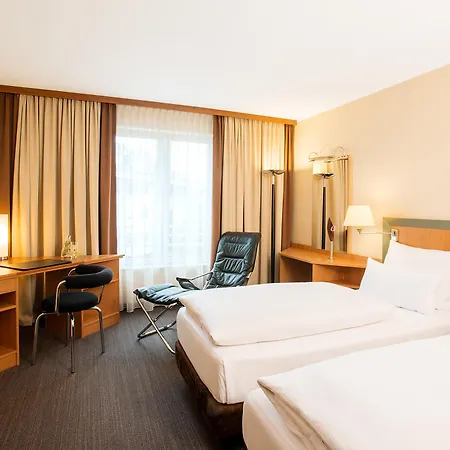 Отель Nh Berlin Potsdam Conference Center Клайнмахнов