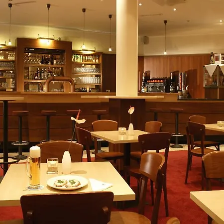 Nh Berlin Potsdam Conference Center Клайнмахнов