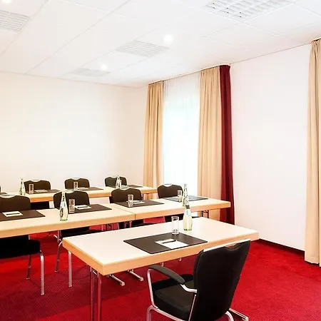 Nh Berlin Potsdam Conference Center 4* Клайнмахнов