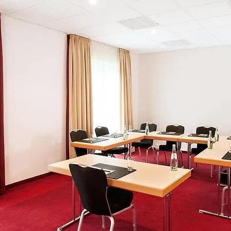 Nh Berlin Potsdam Conference Center Отель 4*