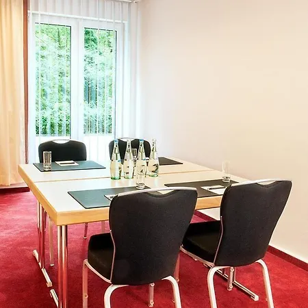 Nh Berlin Potsdam Conference Center Hotel