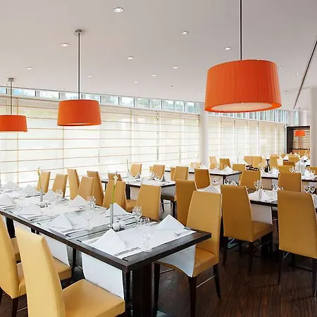 Nh Berlin Potsdam Conference Center Отель Клайнмахнов