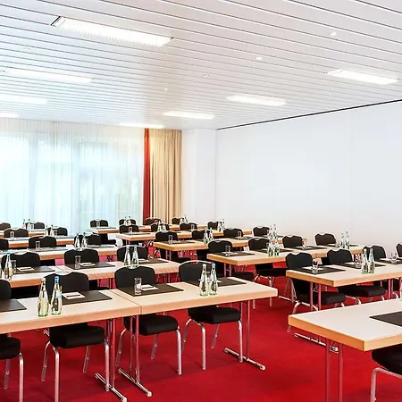 Отель Nh Berlin Potsdam Conference Center 4*