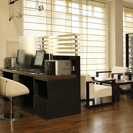 Отель Nh Berlin Potsdam Conference Center