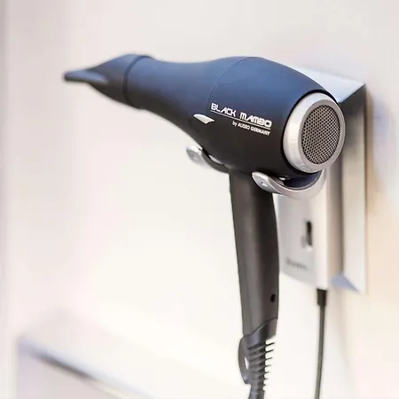 Отель Nh Berlin Potsdam Conference Center