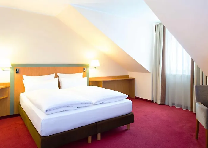 Nh Berlin Potsdam Conference Center Hotel 4*