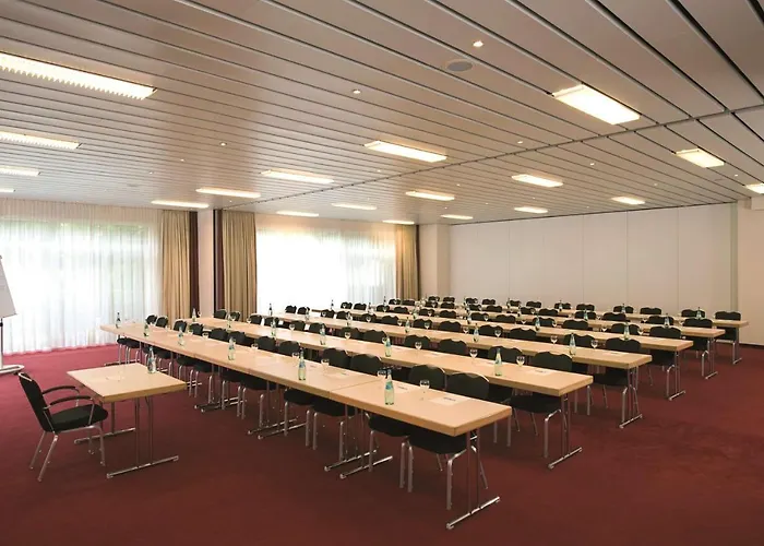 Nh Berlin Potsdam Conference Center 4*
